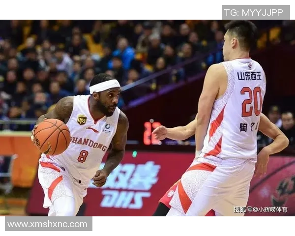 南京羽毛球队在选拔赛中以82分稳居积分榜首位展现强劲实力