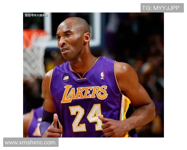 足球明星们深情缅怀科比致敬传奇精神与不屈斗志 足球明星们深情缅怀科比致敬传奇精神与不屈斗志